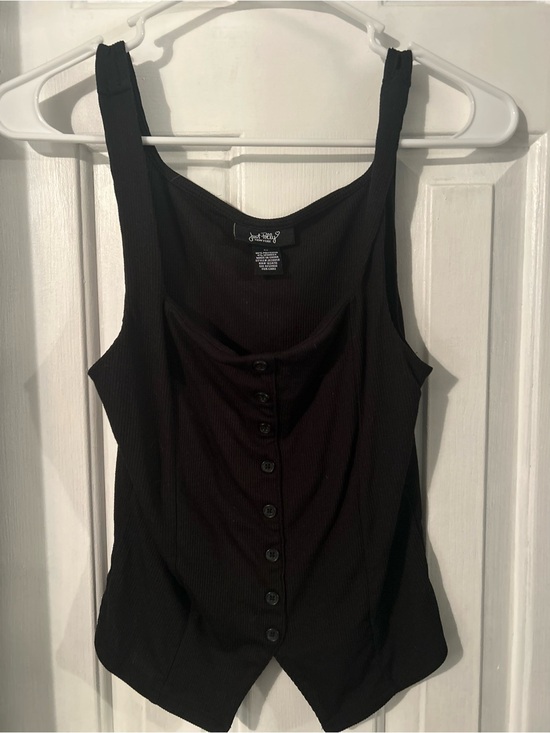 JustFab Tops - Just Polly Black Ribbed Button-Front tank top
